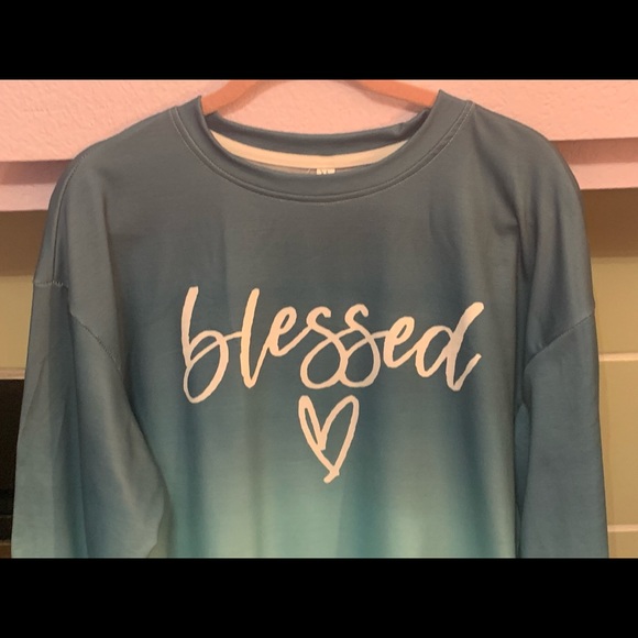 🦋Striking Top with the BLESSED logo ( new)🦋 - Picture 3 of 7